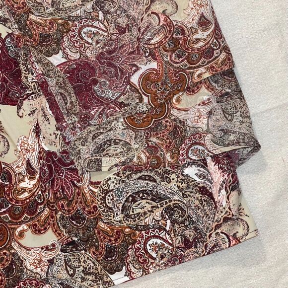 Roz & Ali Sleeveless Paisley Print Blouse - Large - Picture 5 of 8